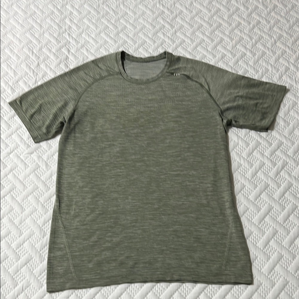Lululemon Men's Metal Vent T-Shirt